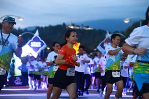 BIB: 514, 023
                            <button type="button" onclick="openModal(22341616)" class="btn btn-primary btn-sm float-right btn-popup" data-toggle="modal" data-target=".modal-high-quality">
                        <i class="fas fa-shopping-cart"></i> Add to Cart
                    </button>
                                            <button type="button" onclick="isThisMe(22341616, true)" class="btn btn-success btn-sm float-right btn-popup btn-isme hidden" data-toggle="tooltip" data-placement="bottom" title="นี่คือรูปของคุณใช่ไหม คลิกที่นี่เพื่อเอาเข้าอัลบั้ม">
                        <i class="fas fa-plus"></i> Add to album
                    </button>
                    <button type="button" onclick="isThisMe(22341616, false)" class="btn btn-warning btn-sm float-right btn-popup btn-isnotme hidden">
                        <i class="fas fa-ban"></i> Remove from album
                    </button>